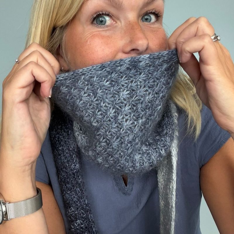 Poppy Scarf